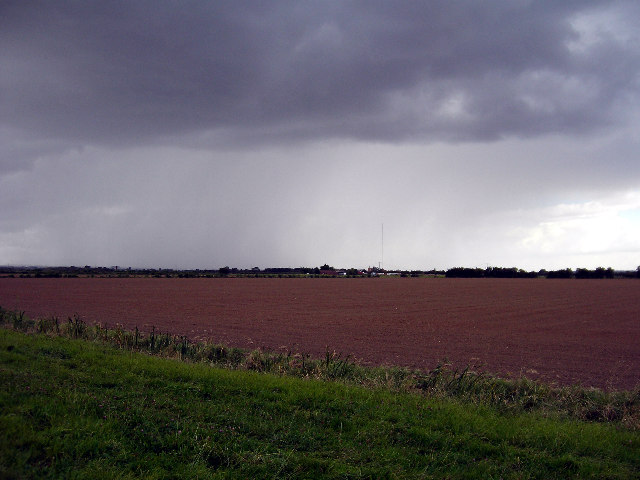 Impending_Storm_-_geograph.org.uk_-_57631